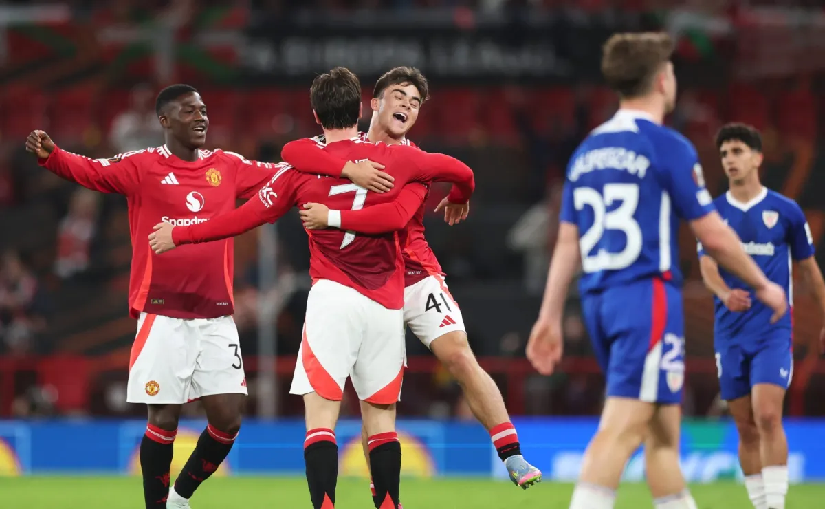 Manchester United Goleia Athletic Bilbao e Garante Vaga na Final da Europa League